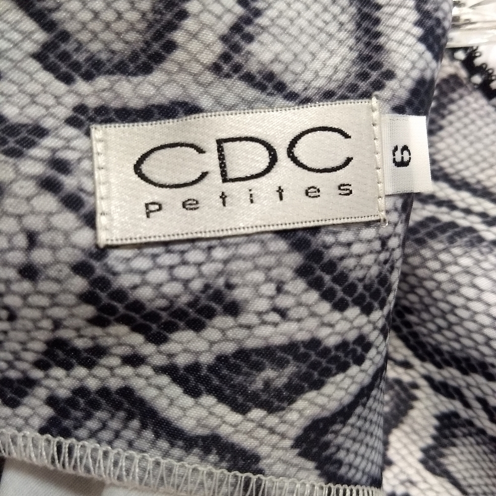 CDC Petites Sleeveless Sheath Dress, Grey/Black Reptile Print with Lace, Size 6 - Picture 10 of 10